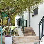 Apartment Zovko *